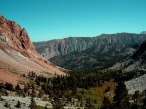 Decent from Piute Pass