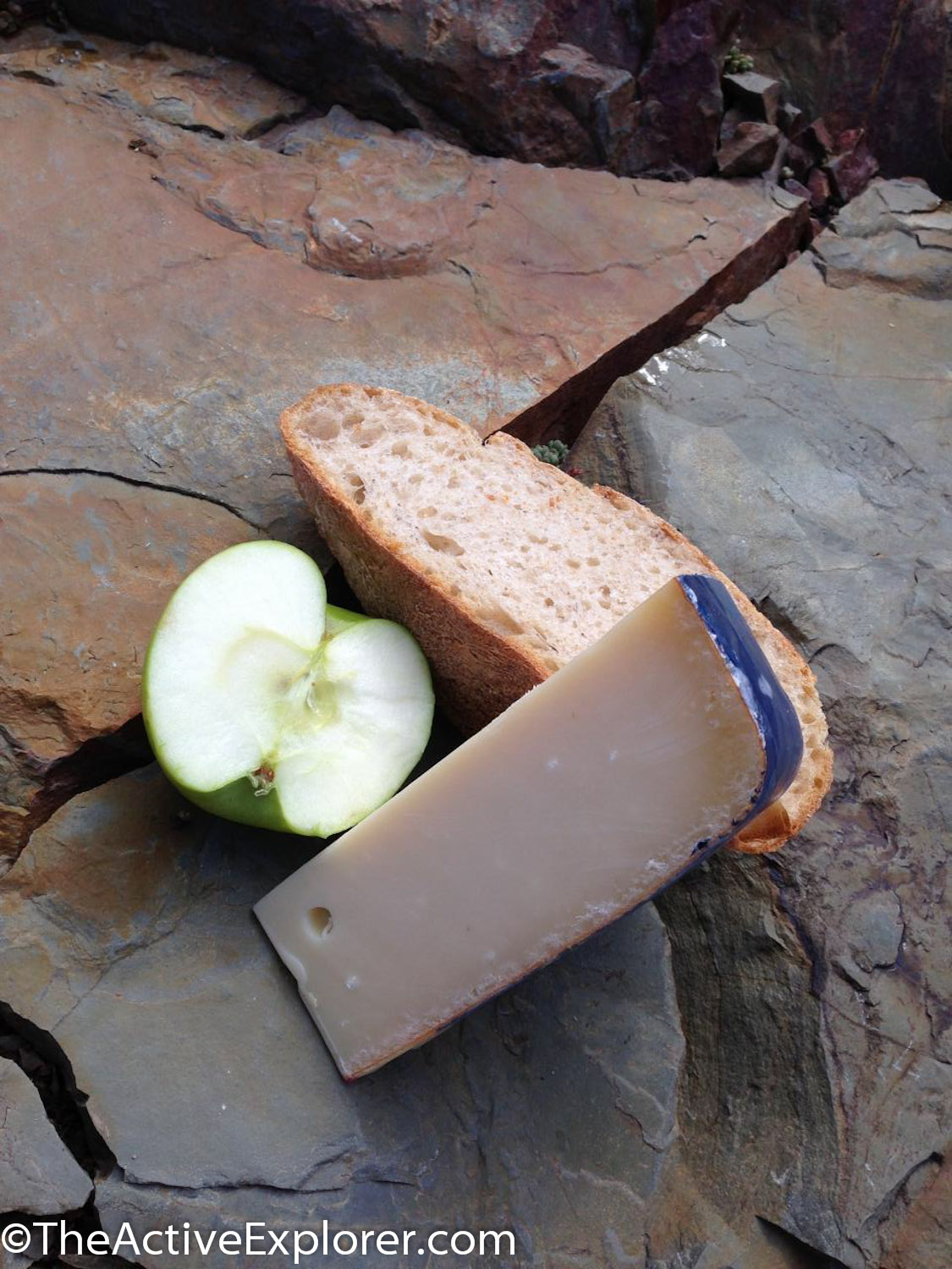 Lunch on the rocks